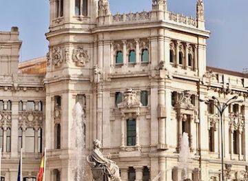 spain/castile-la-mancha/landmark/cibeles-fountain