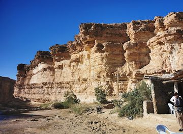 tunisia/tamerza/landmark/grand-falls-of-tamaghza