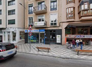 spain/cuenca/landmark/monumento-a-la-bandera-de-espana