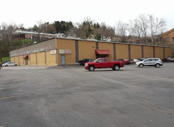 west-virginia/fairmont/landmark/fairmont-bowling-center