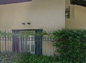 italy/milan/landmark/via-enrico-caronti-53