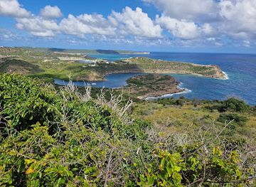 antigua-and-barbuda/redonda/landmark/galley-bay-beach