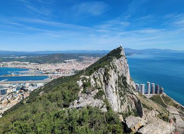 gibraltar/europa-point/landmark/saint-michael-s-cave