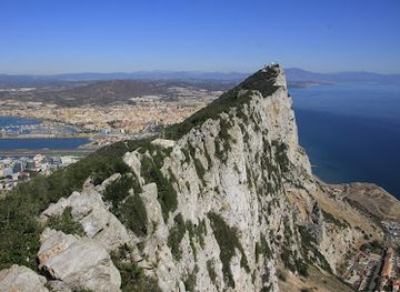 gibraltar/upper-rock-nature-reserve/landmark/rock-of-gibraltar