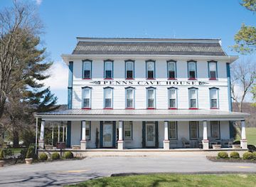 pennsylvania/southern-alleghenies/landmark/penn-s-cave-and-wildlife-park