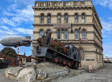 new-zealand/otago/landmark/steampunk-hq
