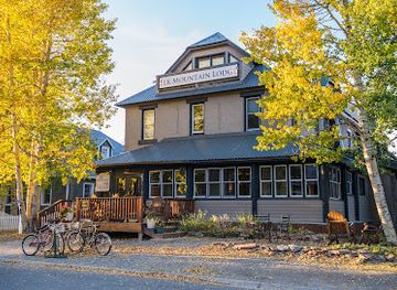 colorado/crested-butte/landmark/elk-mountain-lodge