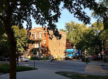 canada/montreal/plateau-mont-royal/landmark/sir-wilfrid-laurier-park