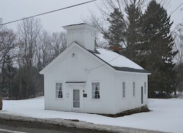 ohio/punderson-state-park/landmark/south-newbury-union-chapel