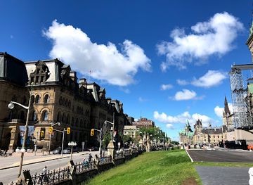 canada/ottawa-valley/landmark/former-geological-survey-of-canada-building