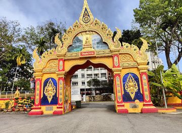 malaysia/penang/landmark/buddhist-temple-wat-buppharam