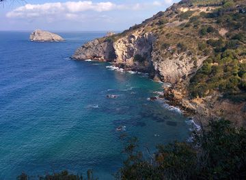 italy/maremma/landmark/cala-del-gesso