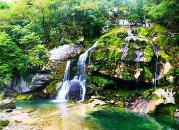 slovenia/coastal-karst/landmark/day-trips-from-ljubljana