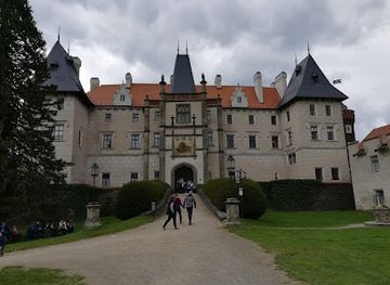 czechia/bohemia/landmark/chateau-zleby