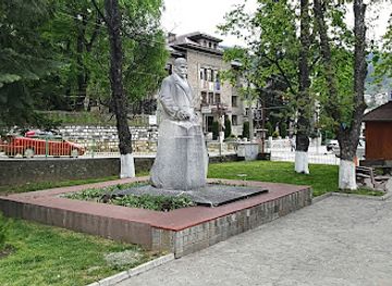 bulgaria/chepelare/landmark/pametnik-na-vasil-dechev
