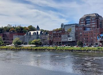 maine/penobscot-county/landmark/old-fort-western