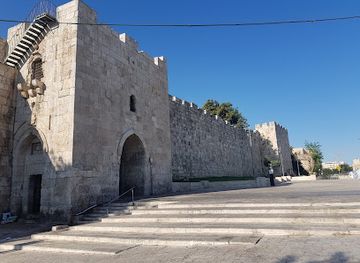 israel/jerusalem/old-city/landmark/herod-s-gate