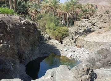 oman/jebel-shams/landmark/kadh-rustaq-mhafezh-south-alebatnh-sultanate-of-oman