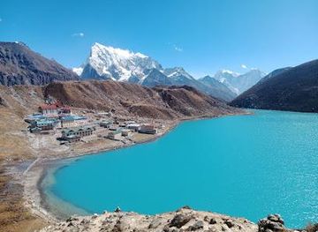 nepal/namche-bazaar/landmark/gokyo-ri