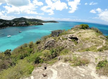 antigua-and-barbuda/saint-philip/landmark/fort-barrington