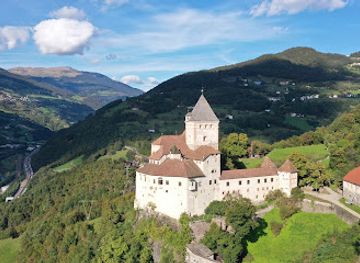 italy/val-gardena/landmark/trostburg