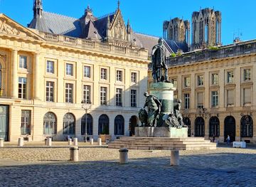france/reims/laon-zola/landmark/place-royale