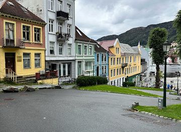 norway/bergen/landmark/ostre-murallmenningen