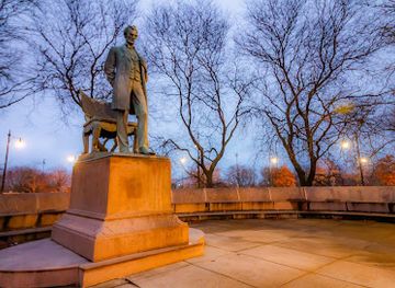 illinois/chicago/gold-coast/landmark/abraham-lincoln-the-man