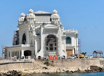 romania/constanta-mamaia/landmark/mihai-eminescu-s-statue