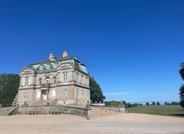 denmark/zealand/landmark/the-hermitage-hunting-lodge