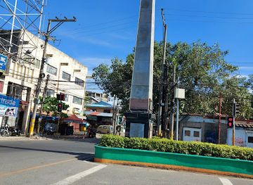 philippines/cebu-city/downtown-cebu-city/landmark/colon-obelisk