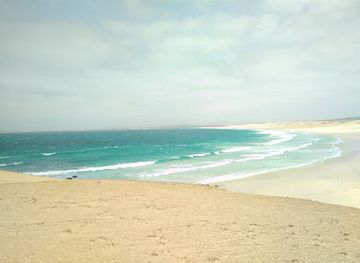 cabo-verde/praia-de-diante/landmark/morro-de-areia-nature-reserve