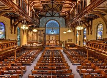 ohio/akron/landmark/old-stone-church