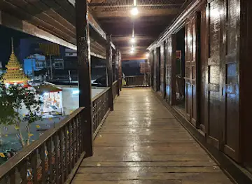 Wat Sai Museum