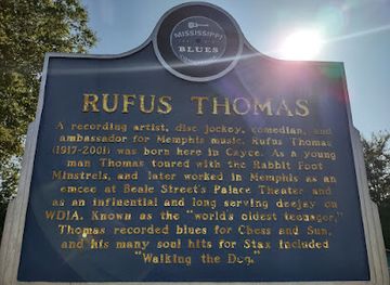 tennessee/mississippi-delta/landmark/historical-marker-for-delta-blues-trail