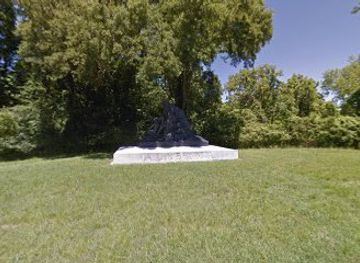 mississippi/vicksburg/landmark/alabama-monument
