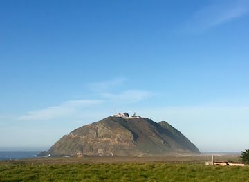 california/big-sur/landmark/point-sur-naval-facility