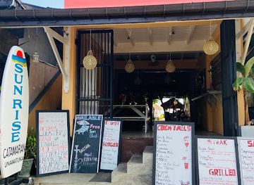 sri-lanka/unawatuna/landmark/sun-rise-catamaran