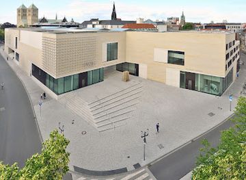 germany/munster/landmark/westphalian-state-museum-of-art-cultural-history