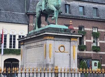 germany/essen/landmark/jan-wellem-reiterstandbild