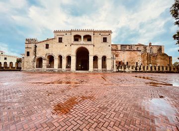 dominican-republic/santo-domingo/zona-colonial/landmark/colonial-zone-dominican-republic
