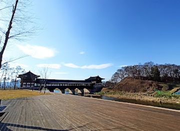 south-korea/gyeongju-historic-areas/landmark/gyeongju-historic-site-wolseong-district