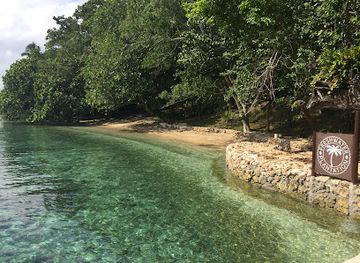 vanuatu/isangel/landmark/freshwater-plantation-aore-island