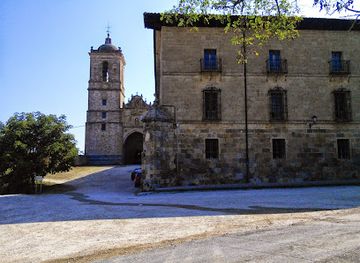 spain/navarre/landmark/monastery-of-santa-maria-de-irache