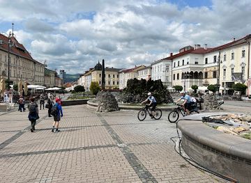 slovakia/banska-bystrica-region/landmark/namestie-slovenskeho-narodneho-povstania