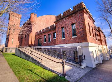 washington/tacoma/landmark/tacoma-armory