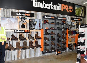 arkansas/timberlands/landmark/tops-shoes