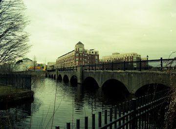 massachusetts/waltham/landmark/moody-street-bridge