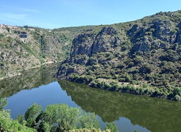 portugal/douro/landmark/the-cathedral-s-viewpoint