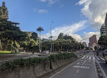 colombia/bogota/zona-rosa/landmark/parque-nacional-enrique-olaya-herrera